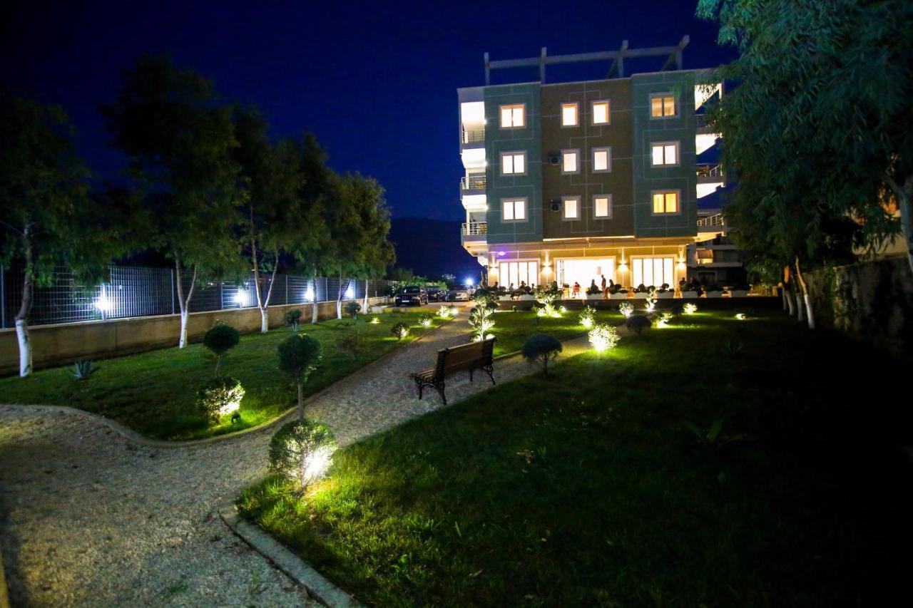 Bel Ami Suita Hotel Orikum Exterior photo